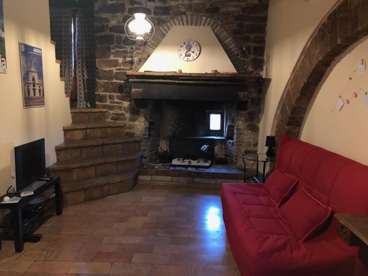Apartament Nonna Flo Asyż Zewnętrze zdjęcie