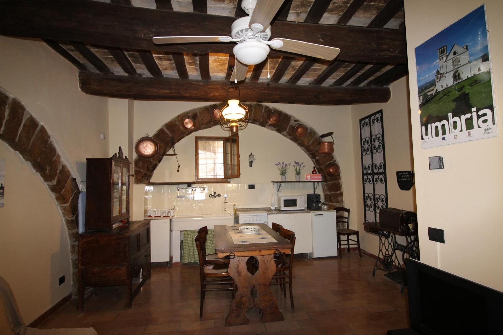Apartament Nonna Flo Asyż Zewnętrze zdjęcie